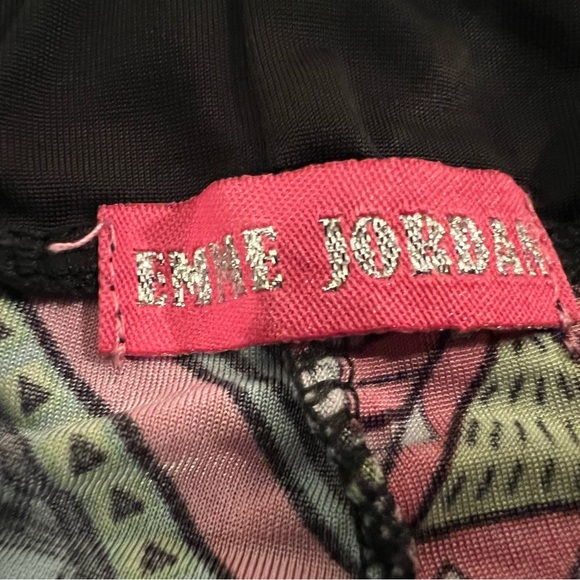 EMME JORDAN women printed elastic waist shorts/size L - Picture 6 of 6